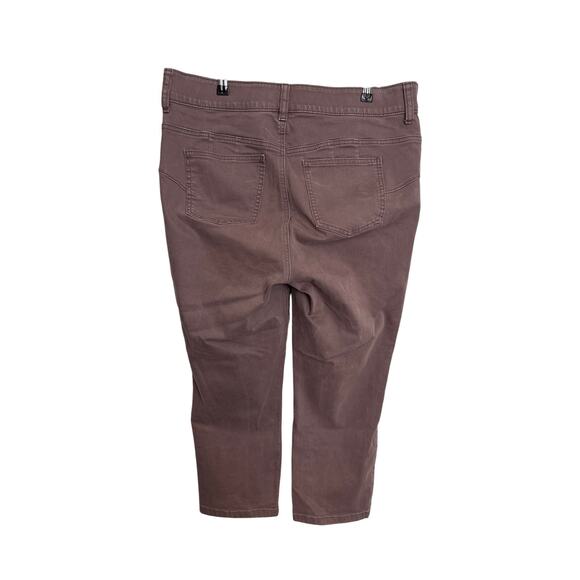 Torrid Jeans Womens 14 Purple Bombshell Skinny Crop High Rise Stretch - Picture 2 of 5